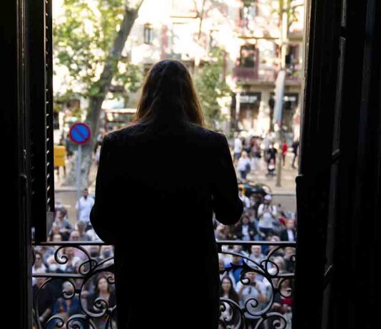 El Barcelona Poesía fija la mirada en la poética de lo cotidiano El Barcelona Poesía fija la mirada en la poética de lo cotidiano