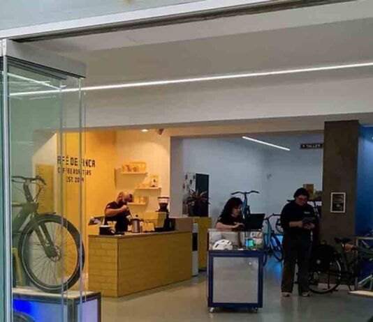 Expediente a la tienda de Ter Stegen y Marc Gasol abierta en Enric Granados Expediente a la tienda de Ter Stegen y Marc Gasol abierta en Enric Granados