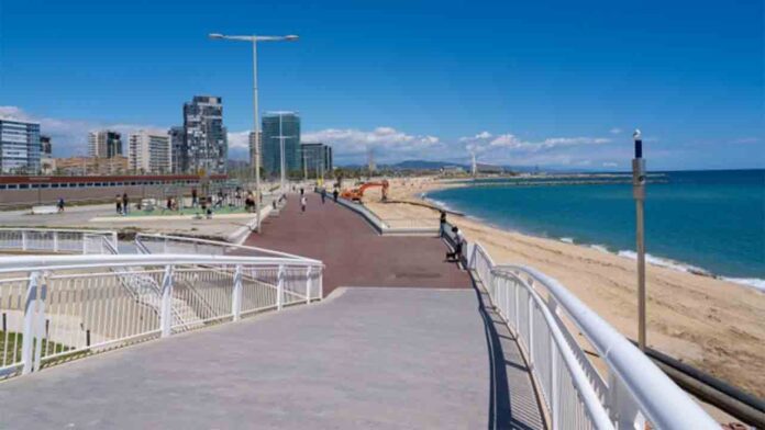 Finalizan las obras en la Nova Mar Bella por los desperfectos de los temporales