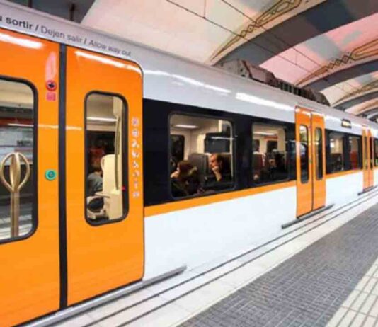 La R1 vuelve a funcionar con normalidad hasta Hospitalet La R1 vuelve a funcionar con normalidad hasta Hospitalet