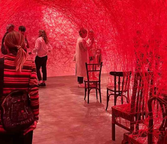 Más de 110.000 personas participan en la Nit del Museus Más de 110.000 personas participan en la Nit del Museus