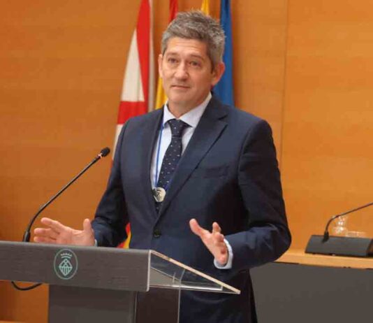 David Quirós ya es el nuevo alcalde de Hospitalet de Llobregat David Quirós ya es el nuevo alcalde de Hospitalet de Llobregat