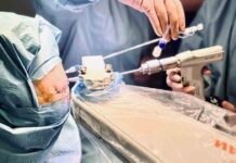 El Hospital del Mar realiza la primera operación laser para tratar un tumor inoperable El Hospital del Mar realiza la primera operación laser para tratar un tumor inoperable