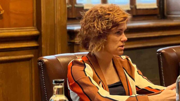 Principio de acuerdo entre PSC y ERC para entrar en el gobierno