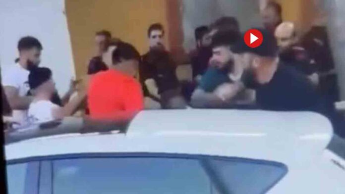 Entra a robar en una casa del Bon Pastor y los vecinos lo tiran del tejado