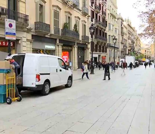 Nuevos horarios de carga y descarga en el Gòtic y el Raval Nuevos horarios de carga y descarga en el Gòtic y el Raval