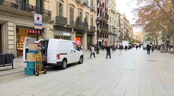 Nuevos horarios de carga y descarga en el Gòtic y el Raval Nuevos horarios de carga y descarga en el Gòtic y el Raval