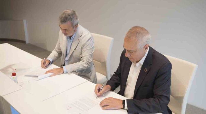 Acuerdo entre el Ayuntamiento y el Consocio de la Zona Franca para hacer 2.000 viviendas Acuerdo entre el Ayuntamiento y el Consocio de la Zona Franca para hacer 2.000 viviendas