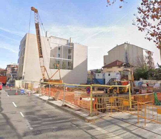 Afectaciones a la movilidad en el paseo de la Bonanova por las obras de la biblioteca Afectaciones a la movilidad en el paseo de la Bonanova por las obras de la biblioteca