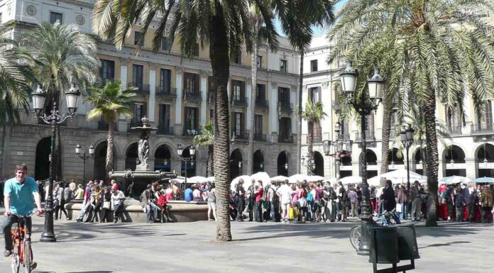 Ciutat Vella refuerza las medidas contra el ruido en el distrito Ciutat Vella refuerza las medidas contra el ruido en el distrito