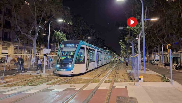 Empiezan las pruebas del tranvía por la Diagonal