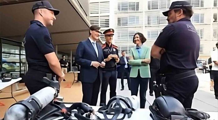 Illa pide alejar a los Mossos de la confrontación política Illa pide alejar a los Mossos de la confrontación política