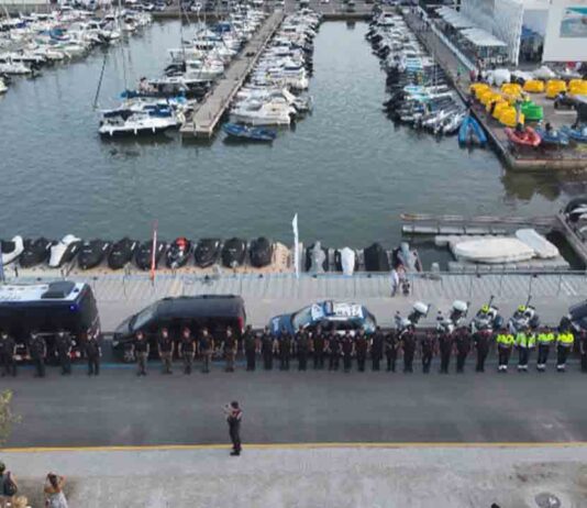Los Mossos se despliegan por tierra, mar y aire por la Copa América Los Mossos se despliegan por tierra, mar y aire por la Copa América