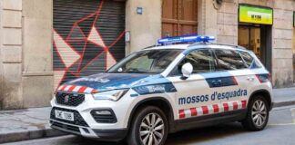 Controversia por la posible infiltración de dos mossas en una asamblea docente Los Mossos detectan 189 casos de radicalización violenta durante 2023