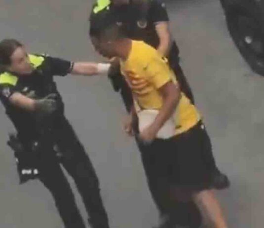 Prisión para uno de los detenidos por la agresión al padre de Lamine Yamal Prisión para uno de los detenidos por la agresión al padre de Lamine Yamal