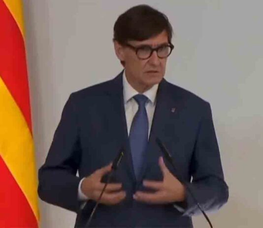 Illa reactiva la ampliación del Aeropuerto de El Prat Toma de posesión de los nuevos consellers de Salvador Illa