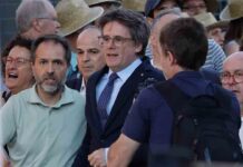 Llarena cree que podría haberse detenido a Puigdemont y pide investigar la huida Llarena cree que podría haberse detenido a Puigdemont y pide investigar la huida