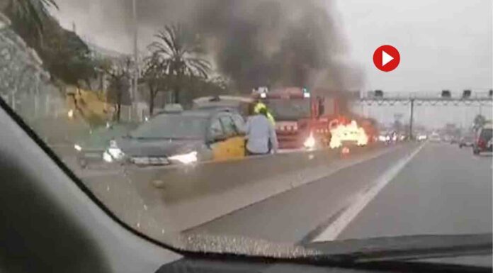 Otro coche ardiendo provoca importantes retenciones en la C-31 Otro coche ardiendo provoca importantes retenciones en la C-31