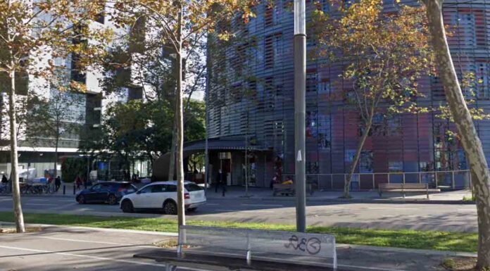 Investigan la muerte de una mujer en la Torre Glòries Investigan la muerte de una mujer en la Torre Glòries