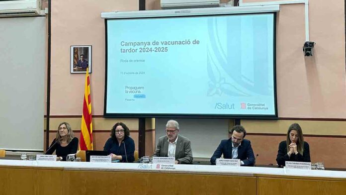 Comienza la campaña de vacunación contra la gripe y la COVID-19