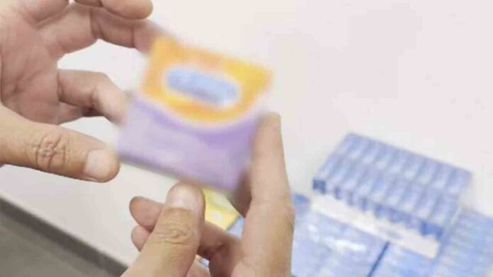 Intervienen 5.000 preservativos falsificados en una tienda de Ciutat Vella Intervienen 5.000 preservativos falsificados en una tienda de Ciutat Vella