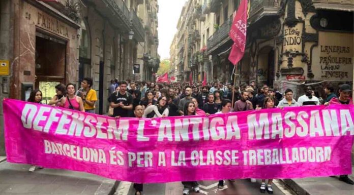 Miles de personas en apoyo a la antigua Massana Miles de personas en apoyo a la antigua Massana