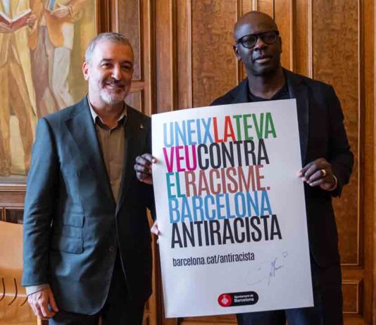 Arranca la campaña ‘Veus contra el Racisme’ con la participación de Lilian Thuram Arranca la campaña 'Veus contra el Racisme' con la participación de Lilian Thuram