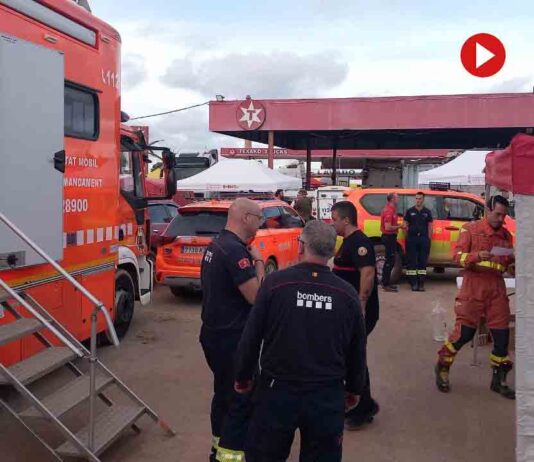 Bomberos de Catalunya parten hacia València Bomberos de Catalunya parten hacia València
