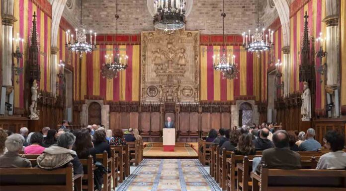 El Ayuntamiento pide disculpas a las víctimas de violencias sexuales en la Escola Barcelona El Ayuntamiento pide disculpas a las víctimas de violencias sexuales en la Escola Barcelona
