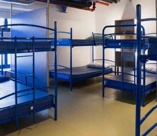 El Ayuntamiento pone 100 camas para personas sin techo debido al temporal El Ayuntamiento pone 100 camas para personas sin techo debido al temporal