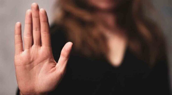 El Govern anuncia 32 medidas para erradicar las violencias machistas El Gobierno anuncia 32 medidas para erradicar las violencias machistas