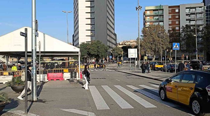 La mitad de taxis en la Estación de Sants debido a las obras La mitad de taxis en la Estación de Sants debido a las obras