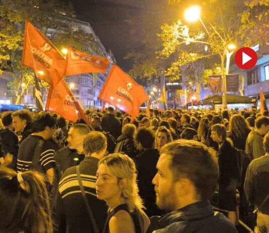Protestas ante la sede del PP en Barcelona por la gestión de la DANA Protestas ante la sede del PP en Barcelona por la gestión de la DANA