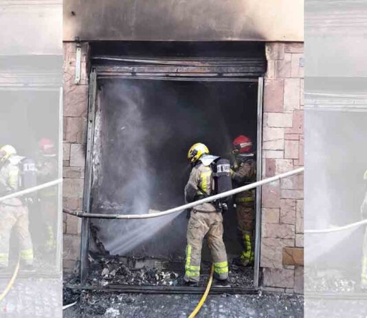 Tres heridos por el incendio provocado de un local en Hospitalet Tres heridos por el incendio provocado de un local en Hospitalet
