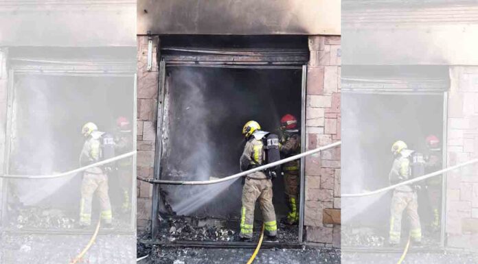 Tres heridos por el incendio provocado de un local en Hospitalet Tres heridos por el incendio provocado de un local en Hospitalet