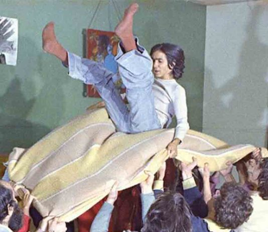 ESCENA 2025: 32 espectáculos y 174 funciones en los Centros Cívicos ESCENA 2025: 32 espectáculos y 174 funciones en los Centros Cívicos