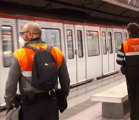 Los vigilantes del metro convocan una huelga indefinida a partir del domingo Los vigilantes del metro convocan una huelga indefinida a partir del domingo