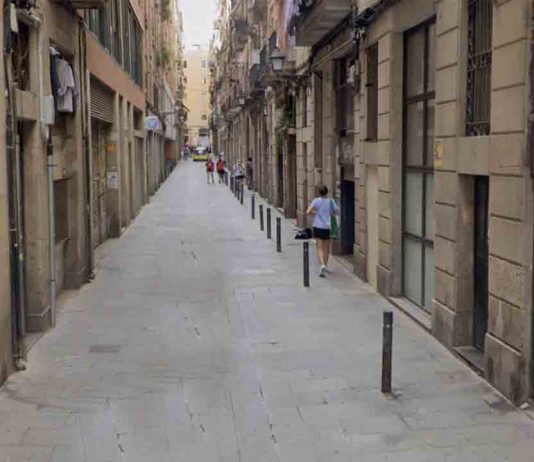Muerto a puñaladas un joven en un piso de Ciutat Vella Muerto a puñaladas un joven en un piso de Ciutat Vella