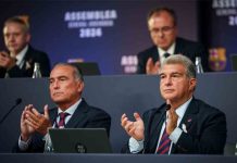 Piden en bloque la dimisión inmediata de Joan Laporta Piden en bloque la dimisión inmediata de Joan Laporta
