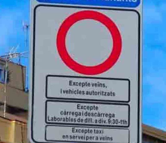 El entorno del Park Güell abre sus puertas al taxi: acceso permitido para vecinos del barrio El entorno del Park Güell abre sus puertas al taxi acceso permitido para vecinos del barrio