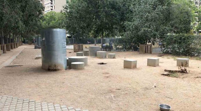 El 22 de abril comienza el traslado del área de perros de Jardins de Piscines i Esports Sarrià - Sant Gervasi traslada el área de perros de Jardins de Piscines i Esports