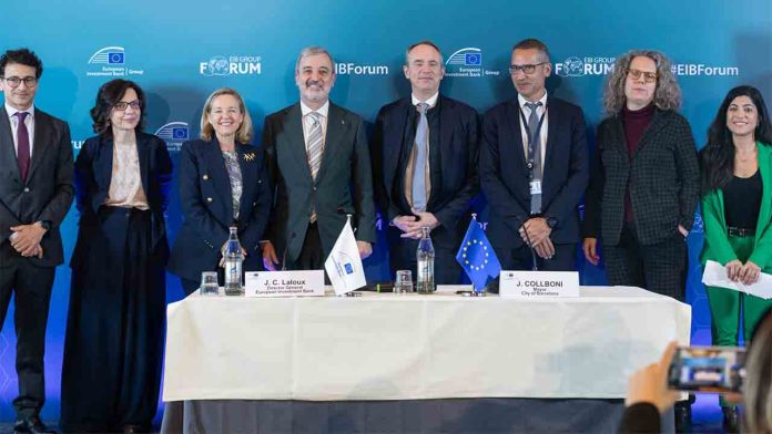 Barcelona y el BEI firman un préstamo de 175 millones para proyectos de regeneración urbana