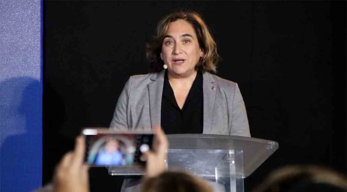 Carpetazo definitivo al caso de Ada Colau por las subvenciones a entidades sociales Carpetazo definitivo al caso de Ada Colau por las subvenciones a entidades sociales