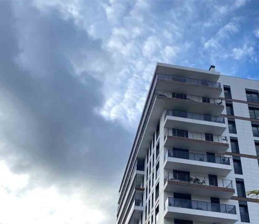 El Ayuntamiento cede al Incasòl solares para 582 viviendas protegidas El Ayuntamiento cede al Incasòl solares para 582 viviendas protegidas