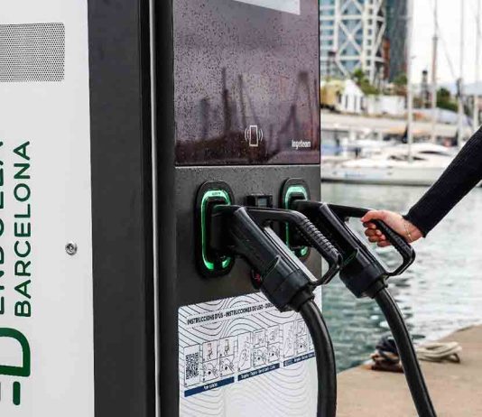 El Port Olímpic acoge la segunda edición del Barcelona Electric Marine Show El Port Olímpic acoge la segunda edición del Barcelona Electric Marine Show