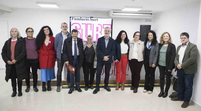 Inaugurado el nuevo espacio de atención de la Fundació Surt en la Barceloneta Inaugurado el nuevo espacio de atención de la Fundació Surt en la Barceloneta