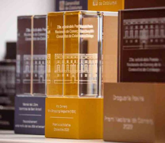 25 Premios Nacionales de Comercio y de Establecimientos Comerciales Centenarios 25 Premios Nacionales de Comercio y de Establecimientos Comerciales Centenarios