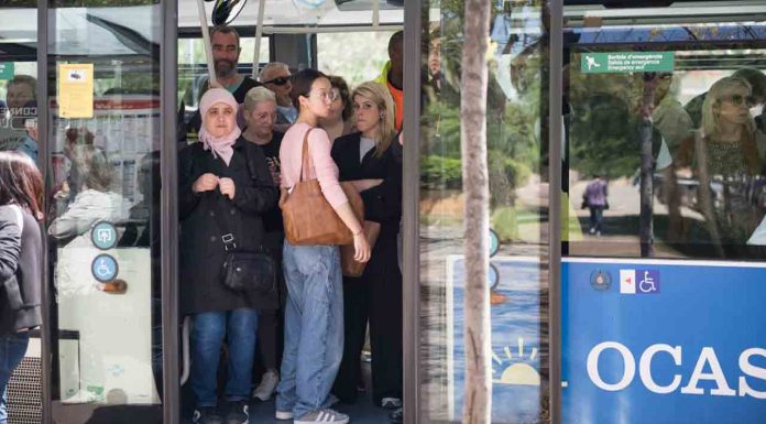 Los autobuses de TMB registran el récord de pasaje durante el apagón Los autobuses de TMB registran el récord de pasaje durante el apagón