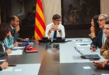 Catalunya contra la opa hostil del BBVA al Sabadell Catalunya contra la opa hostil del BBVA al Sabadell