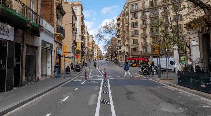 Muere una mujer atropellada en Travessera de Gràcia Muere una mujer atropellada en Travessera de Gràcia